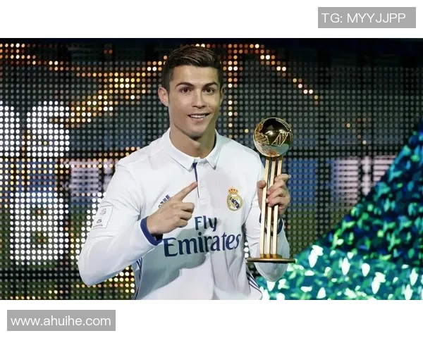 足球场上帅气球星盘点 谁才是真正的颜值担当与实力并存的足球男神